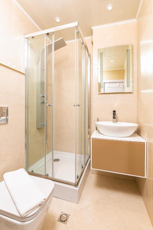 Ferienwohnung Cityscape Retreat 1Bd Flat In The Heart Of Plowdiw Exterior foto